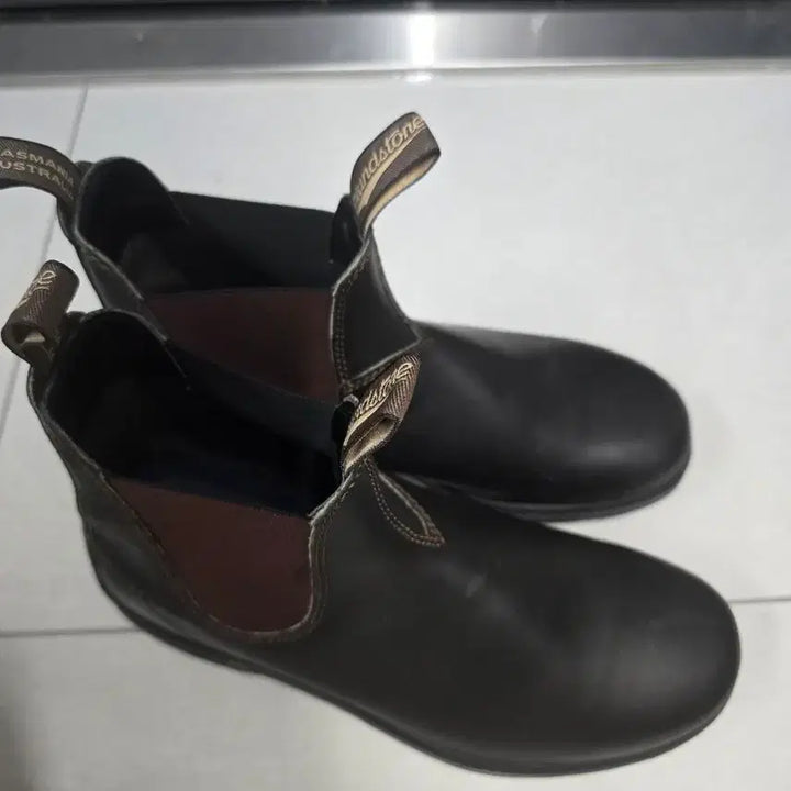[SOLD OUT] 블런드스톤 500 au9 거의 새거