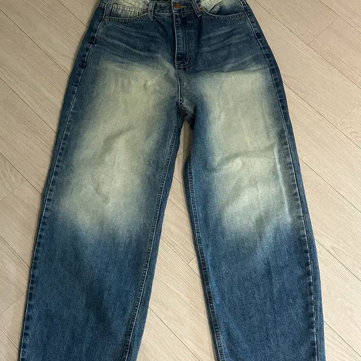[BUNJANG] OOTJ Washed Denim Jeans / OOTJ 워싱 데님