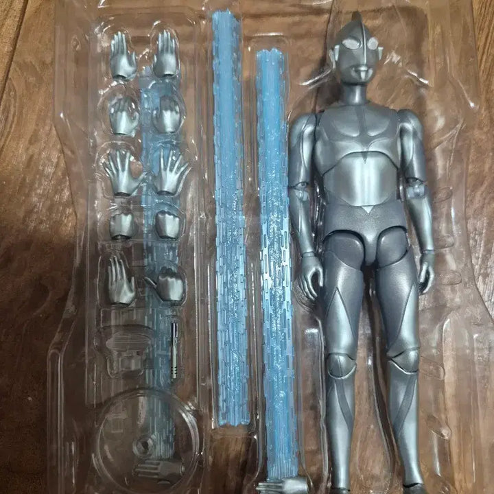 [BUNJANG] SHF Ultraman First Landing Version Action Figure / 이번달 까지만 판매 shf 신 울트라맨 첫 착륙 버전