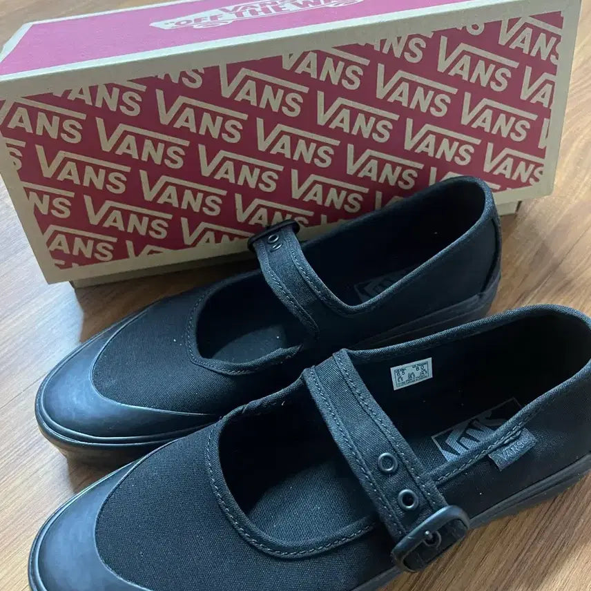 [BUNJANG] Vans Mary Jane Shoes Black / 반스 메리제인 슈즈 블랙 + 박스 새제품