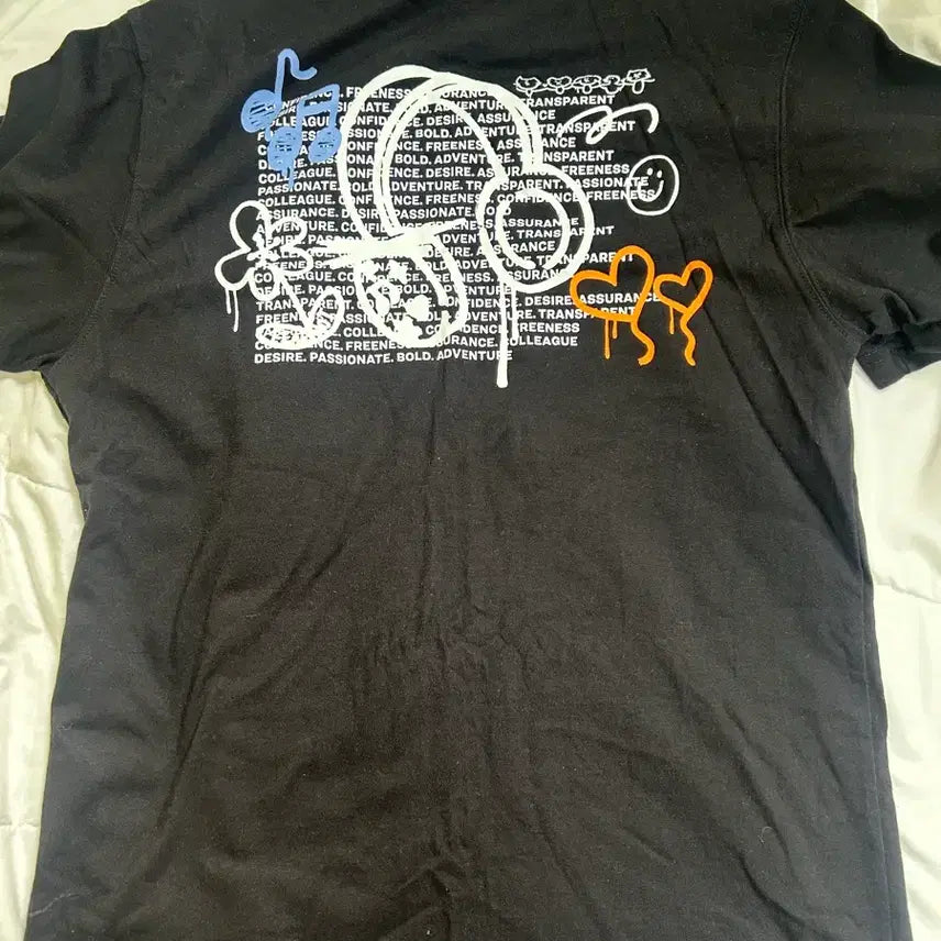 [BUNJANG] Le Sserafim Fan Meeting Commemorative T-Shirt / 르세라핌 티셔츠