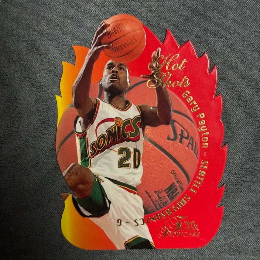 [SOLD OUT] 96 FLAIR SHOWCASE HOT SHOTS GARY PAYTON