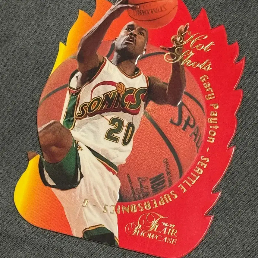 [SOLD OUT] 96 FLAIR SHOWCASE HOT SHOTS GARY PAYTON