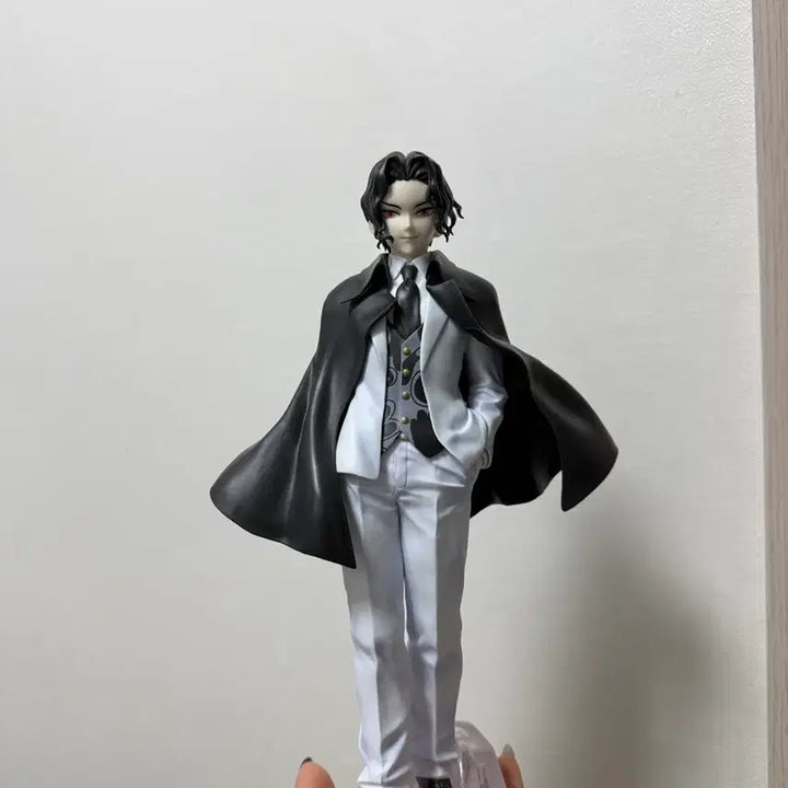 [SOLD OUT] 귀멸의 칼날 제일복권 이어받는자 B상 키부츠지 무잔 개봉