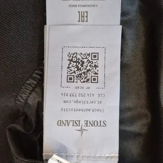 [SOLD OUT] 26SS 스톤아일랜드 블랙 봄버 자켓