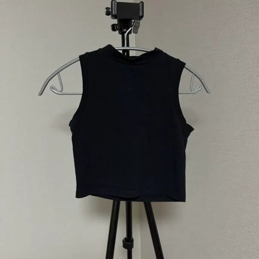 [BUNJANG] Black Tank Top / 블랙 나시