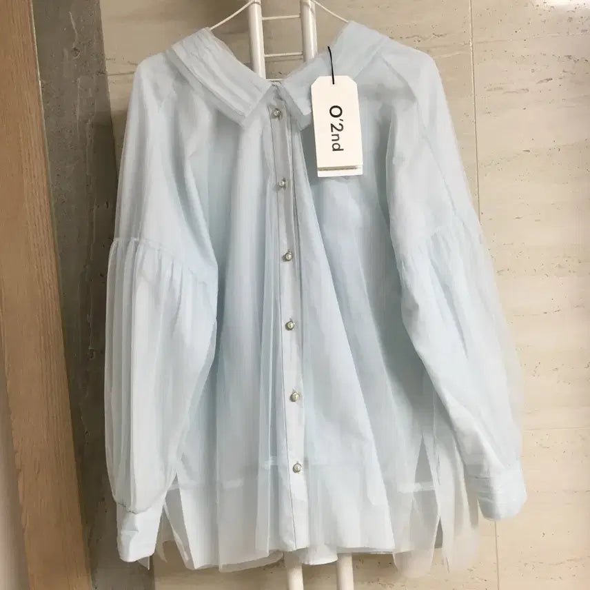 [SOLD OUT] (새상품) 오즈세컨 22 진주단추 리본 블라우스 55