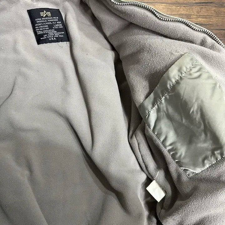 [SOLD OUT] 알파인더스트리 MA-1 모델: CWU-45/P 플라이트 자켓 항공점퍼