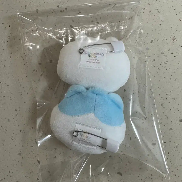 [SOLD OUT] 치이카와 베이비 얼굴뱃지