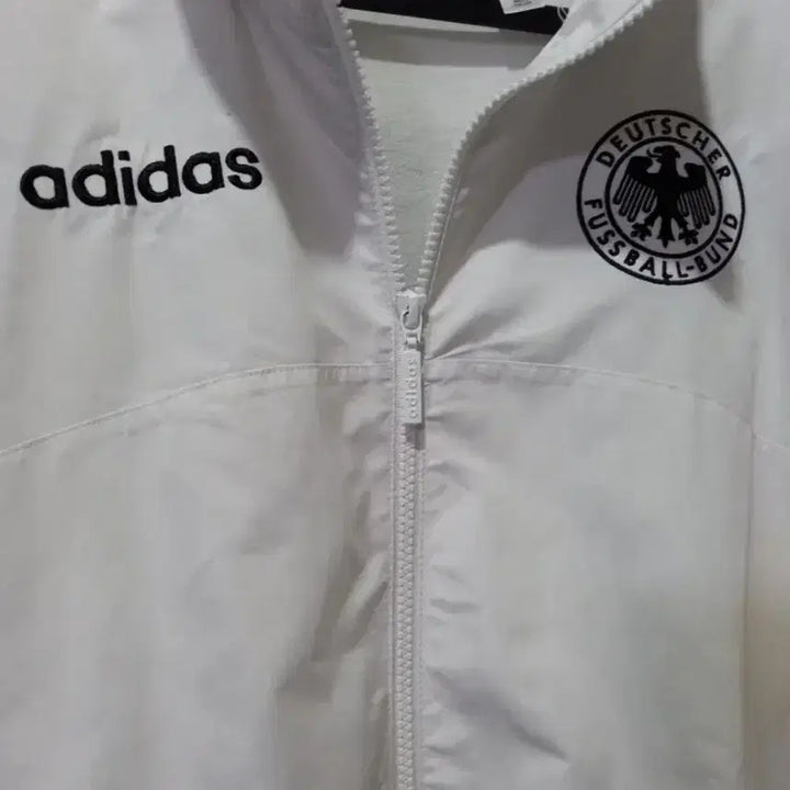 [BUNJANG] 아디다스 1996 독일  바람막이 자켓  105/XL / 아디다스 1996 독일  바람막이 자켓  105/XL
