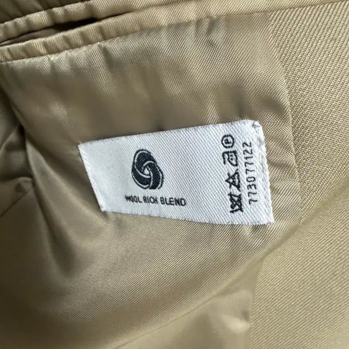 [SOLD OUT] Dunst 던스트 ESSENTIAL 블레이저_SAND BEIGE