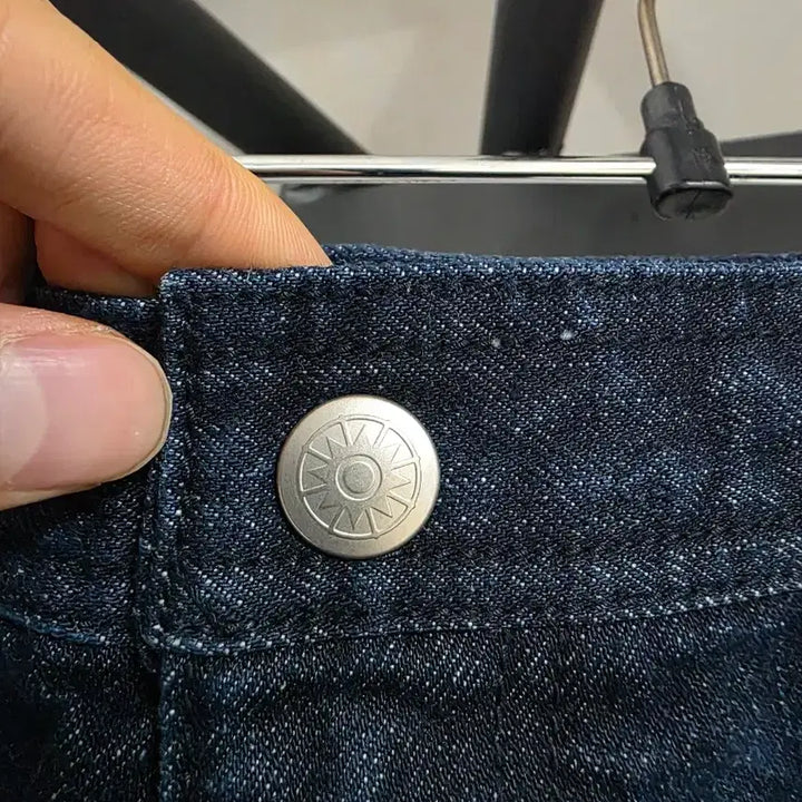 [SOLD OUT] 디스이스네버뎃 반바지 L