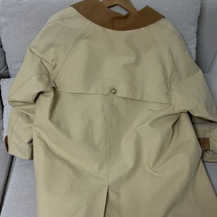 [SOLD OUT] 슬로우비 배색트렌치 코트 하프코트