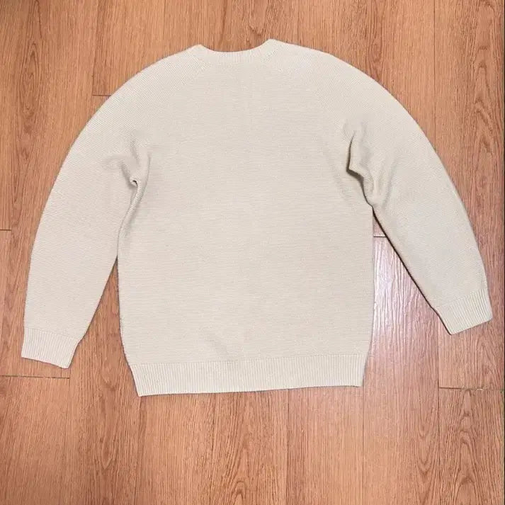 [BUNJANG] Uniqlo Crew Neck Sweater / 유니클로 크루넥스웨터