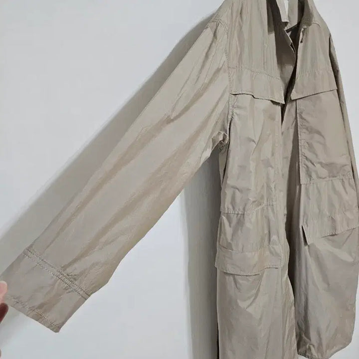 [BUNJANG] BERTI Beige Windbreaker Coat / 베르띠 BERTI 바스락 코트