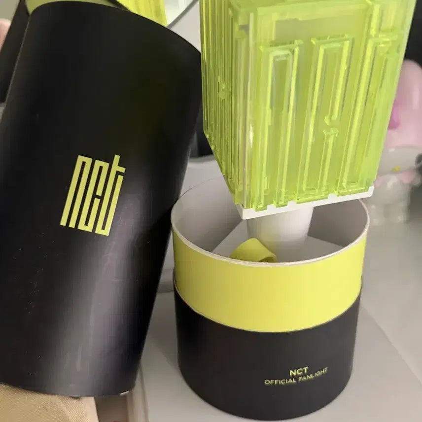 [BUNJANG] NCT Official Fanlight Ver. 1 / NCT 공식 응원봉 OFFICIAL FANLIGH 구버전