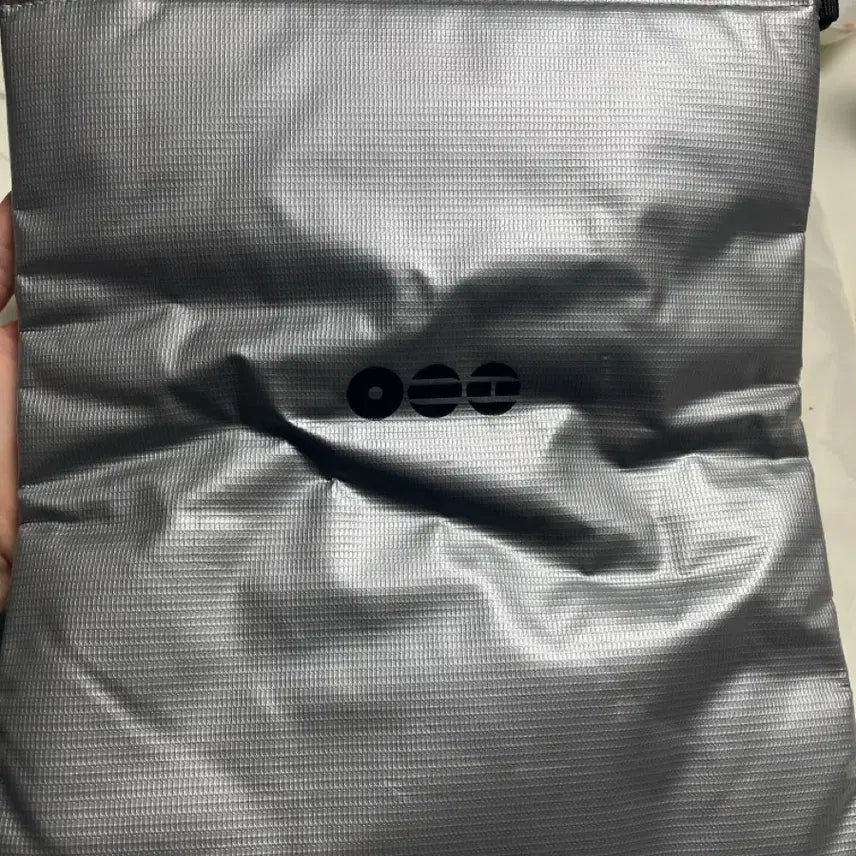 [SOLD OUT] [BUNJANG] BTS Arirang Laptop Pouch / 방탄 아리랑 Laptop Pouch