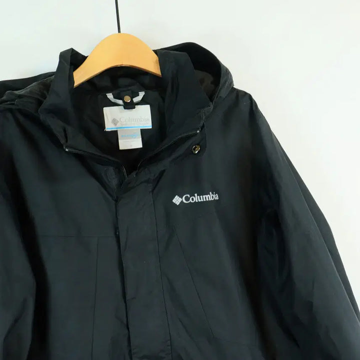 [SOLD OUT] Columbia 블랙 바람막이 자켓 후드 아웃도어 95 M