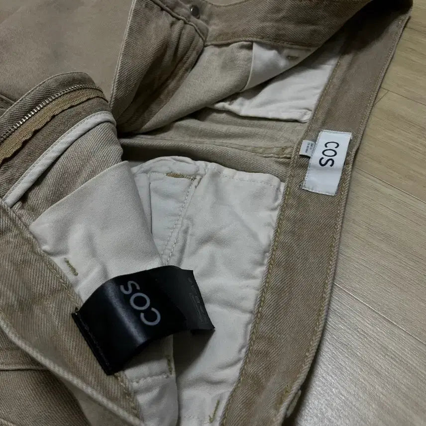 [BUNJANG] COS 코스 도톰한 면바지, 34내외 / COS 코스 도톰한 면바지, 34내외