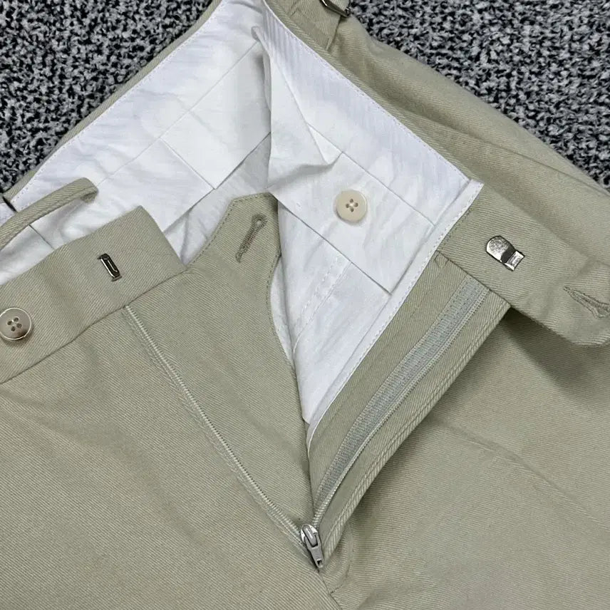[SOLD OUT] >정품 수트서플라이 신형 베이지 바지