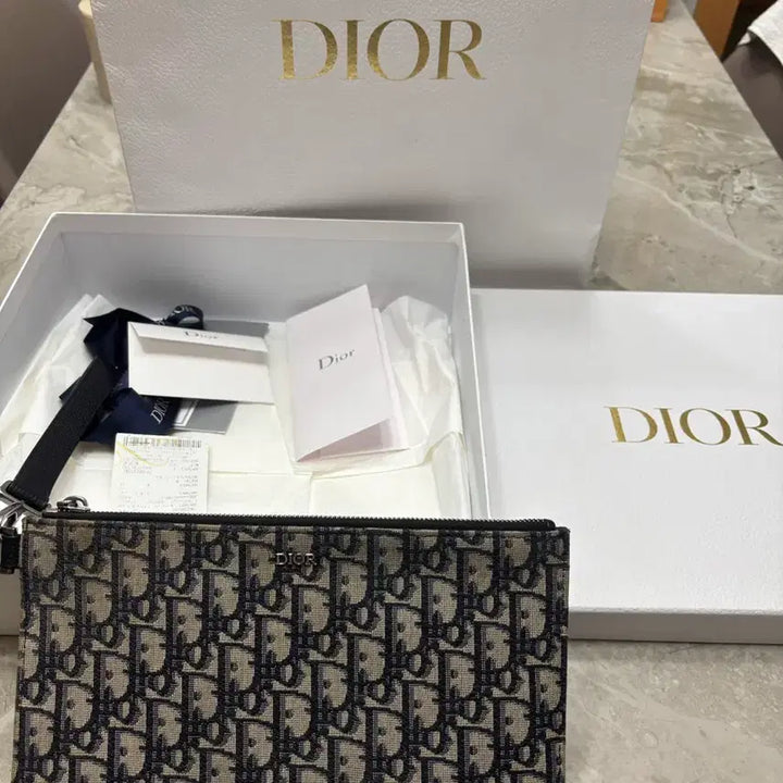 [BUNJANG] Dior Clutch Bag A5 / 디올 클러치백a5 (풀박스) 2번째 사진 참고