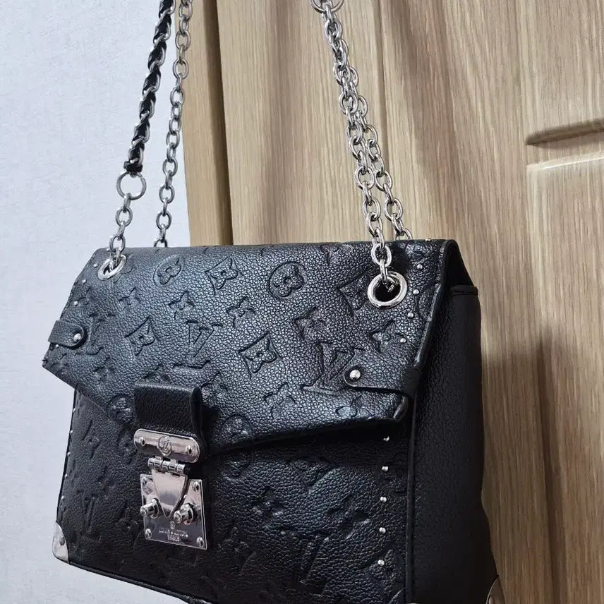 [SOLD OUT] 블랙 체인백