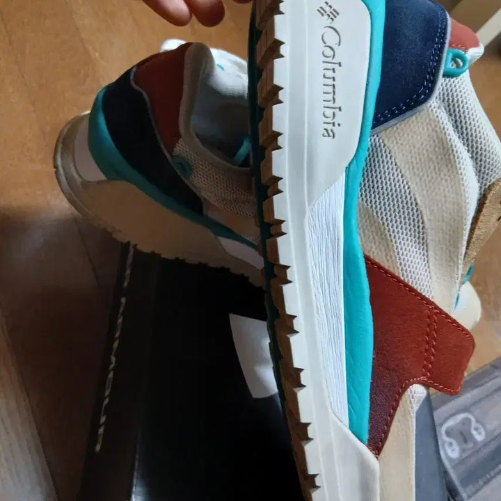 [BUNJANG] Columbia Sneakers 275 / 콜럼비아 운동화 275