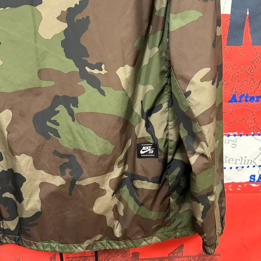 [BUNJANG] Nike SB Camo Oversized Windbreaker Coach Jacket / s급 나이키SB 카모 오버핏 바람막이 코치자켓 2XL110