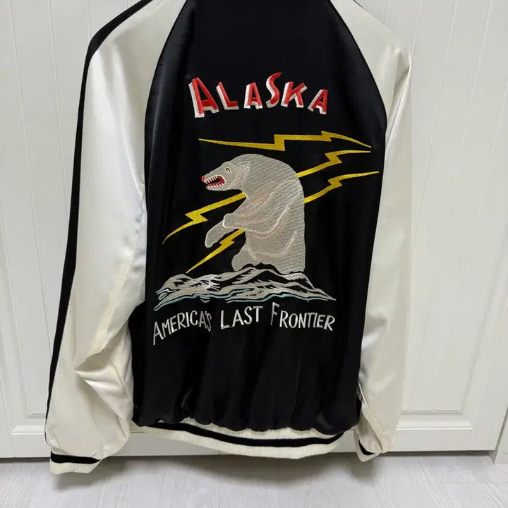 [BUNJANG] Tilllate Skyjan Jacket / 틸레이트 스카잔 m