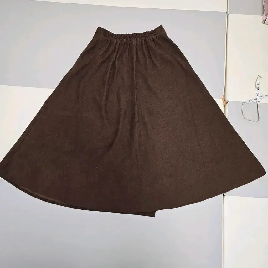 [SOLD OUT] 브라운 버튼 A라인 스커트 치마 프리사이즈