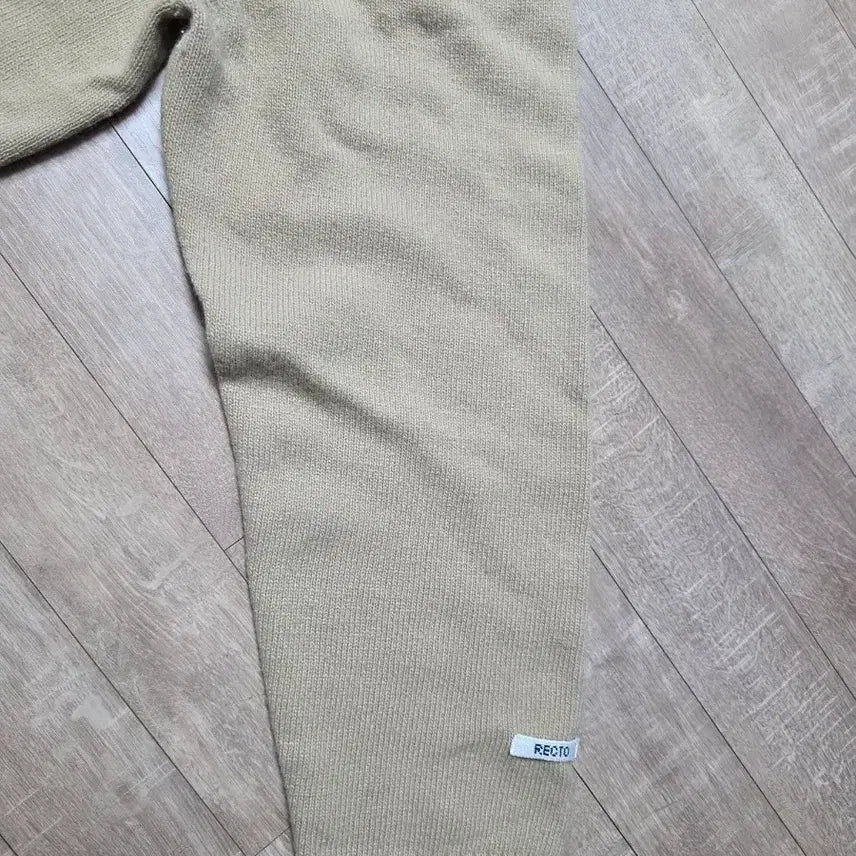 [SOLD OUT] 렉토 레이어드 니트 베이지 L