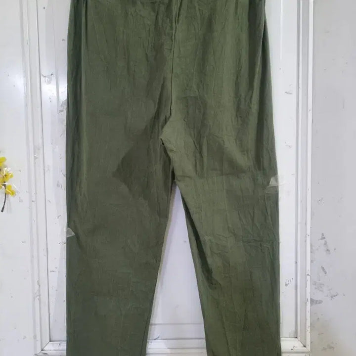 [SOLD OUT] 여름 시원한. 스판 밴딩  면 베기통바지  허리30까지.  카키색