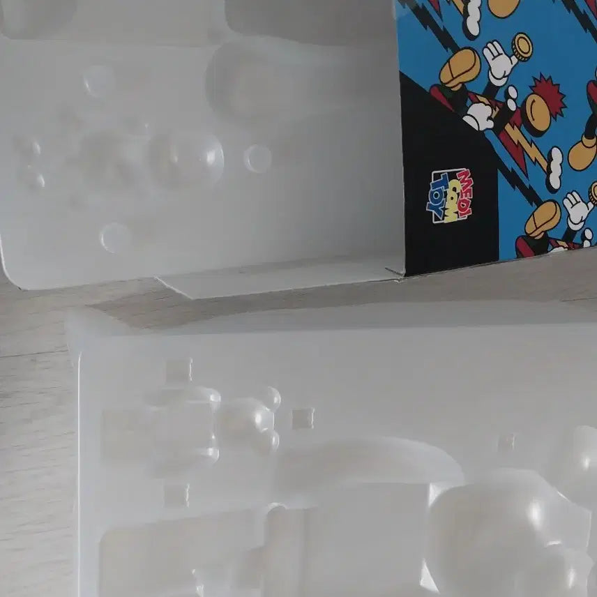 [BUNJANG] Bearbrick Mighty Jet 100% 400% Case Only / 베어브릭 마이티제트 100% 400% 케이스만