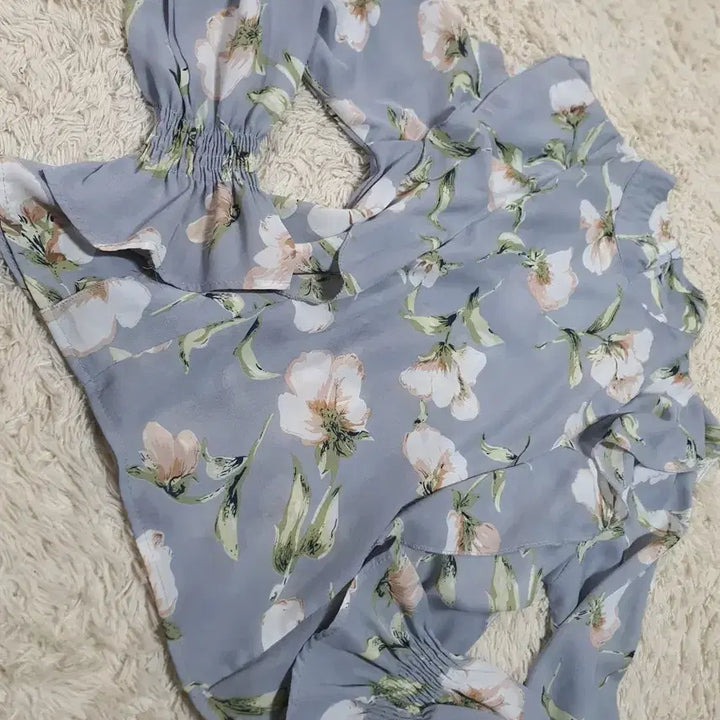 [BUNJANG] Floral Pattern Blue Blouse / 플라워 패턴 블루 블라우스 셔츠