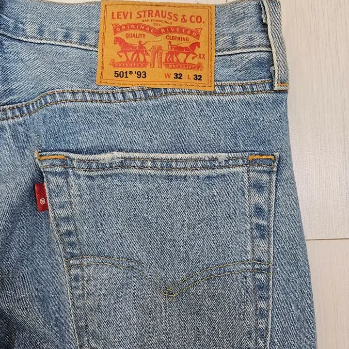 [SOLD OUT] 리바이스 501 93 컷오프진 데님 팬츠 청바지 32