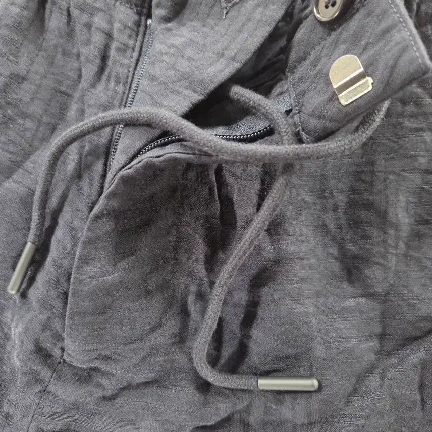 [SOLD OUT] cos 반바지