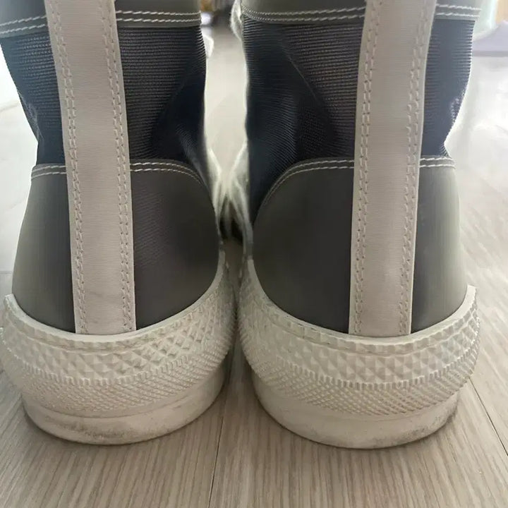 [SOLD OUT] 디올 B23 하이탑 스니커즈 그레이