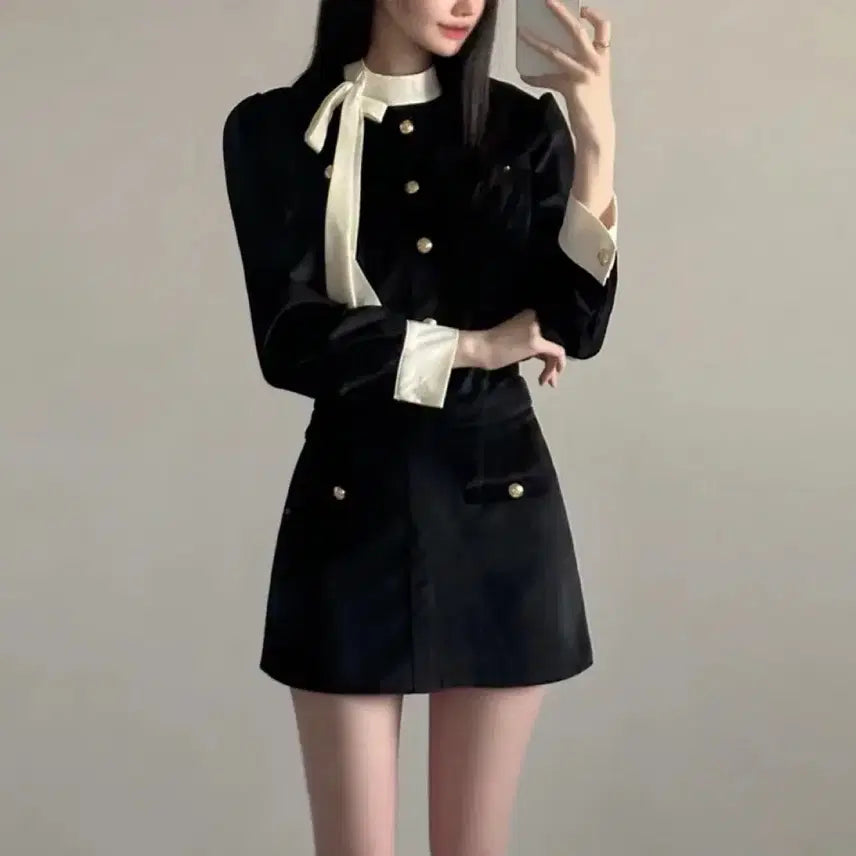 [BUNJANG] Gold Button Blouse and Mini Skirt Two-Piece Set / 하객룩 금장 블라우스 미니스커트 투피스 세트