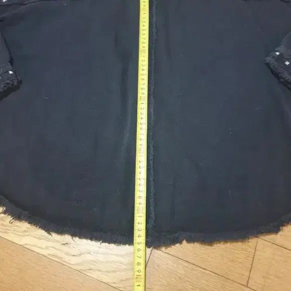 [BUNJANG] Black Studded Denim Shirt Jacket / 블랙 스터드 데님 셔츠 자켓
