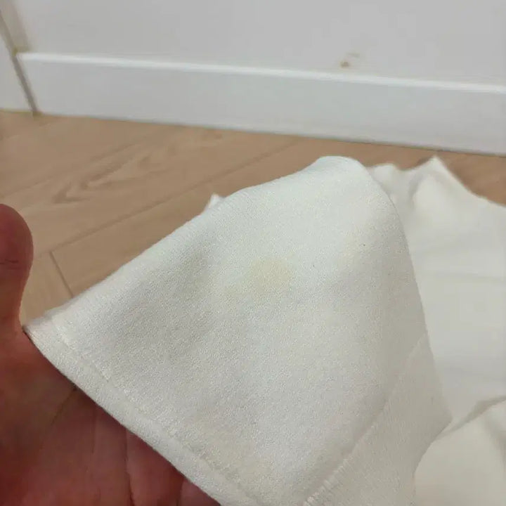 [BUNJANG] White Mock Neck Knit Sweater / 흰색 반목 니트 스웨터