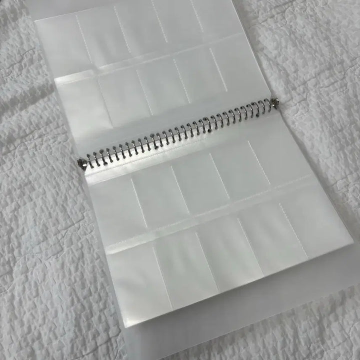 [SOLD OUT] 급처) 무인양품 10포켓 포카 바인더 속지 포함 양도