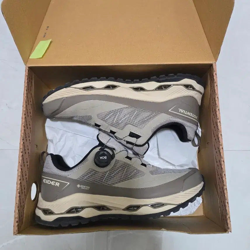 [BUNJANG] EIDER Gore-Tex Hiking Boots Ivory / 275 아이더 등산화 트레킹화 고어텍스 보아 아이보리