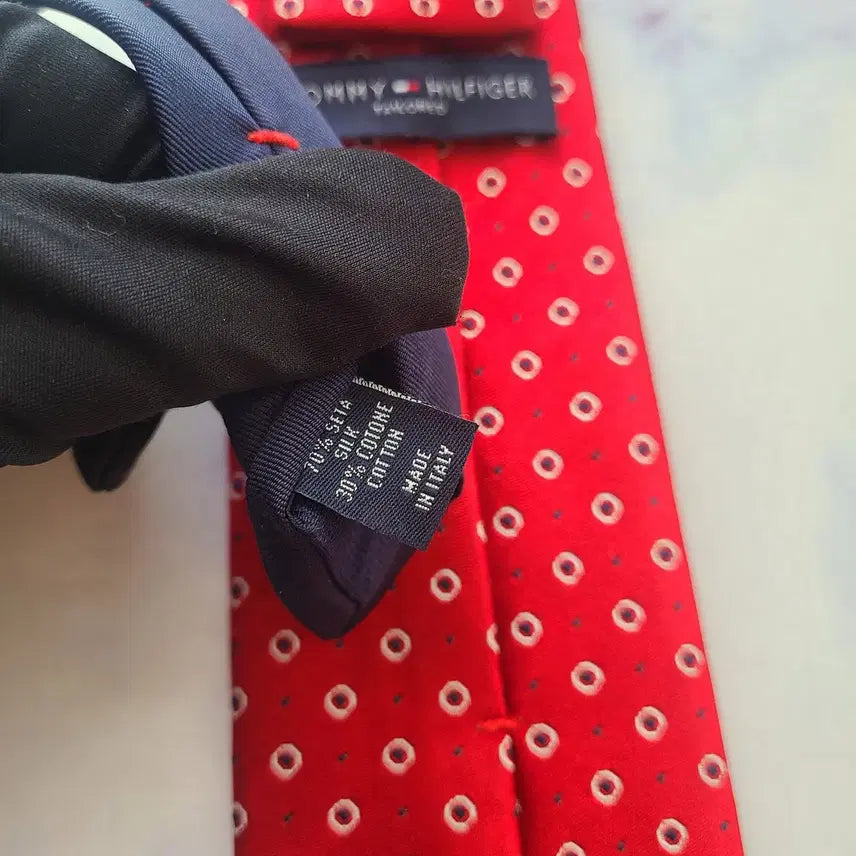 [BUNJANG] Tommy Hilfiger Silk Red Micro Pattern Tie / 타미힐피거 실크 레드 패턴 넥타이 7.8cm S~A+등급 G2
