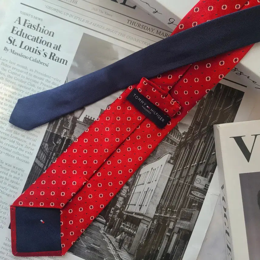 [BUNJANG] Tommy Hilfiger Silk Red Micro Pattern Tie / 타미힐피거 실크 레드 패턴 넥타이 7.8cm S~A+등급 G2
