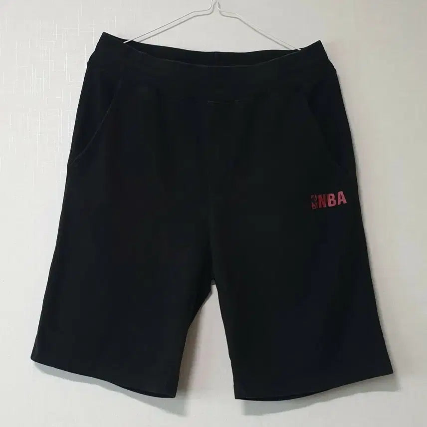 [BUNJANG] NBA Black Basketball Shorts Size 30 / NBA 검정 반바지 30사이즈