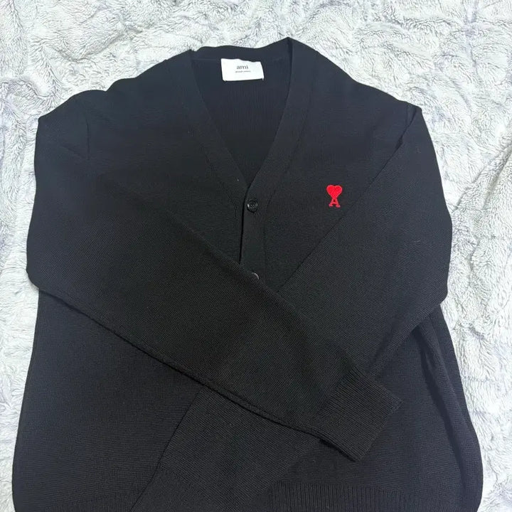 [BUNJANG] AMI Black Heart Cardigan / (새상품) 아미 블랙 하트 가디건 백화점판
