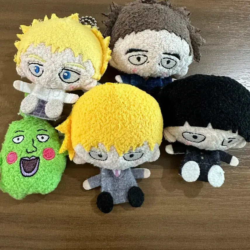 [SOLD OUT] (일괄) 모브사이코 100 인형 키링 배지