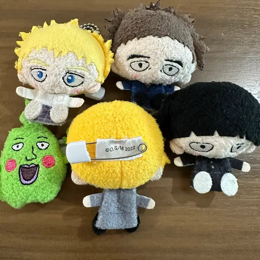 [SOLD OUT] (일괄) 모브사이코 100 인형 키링 배지