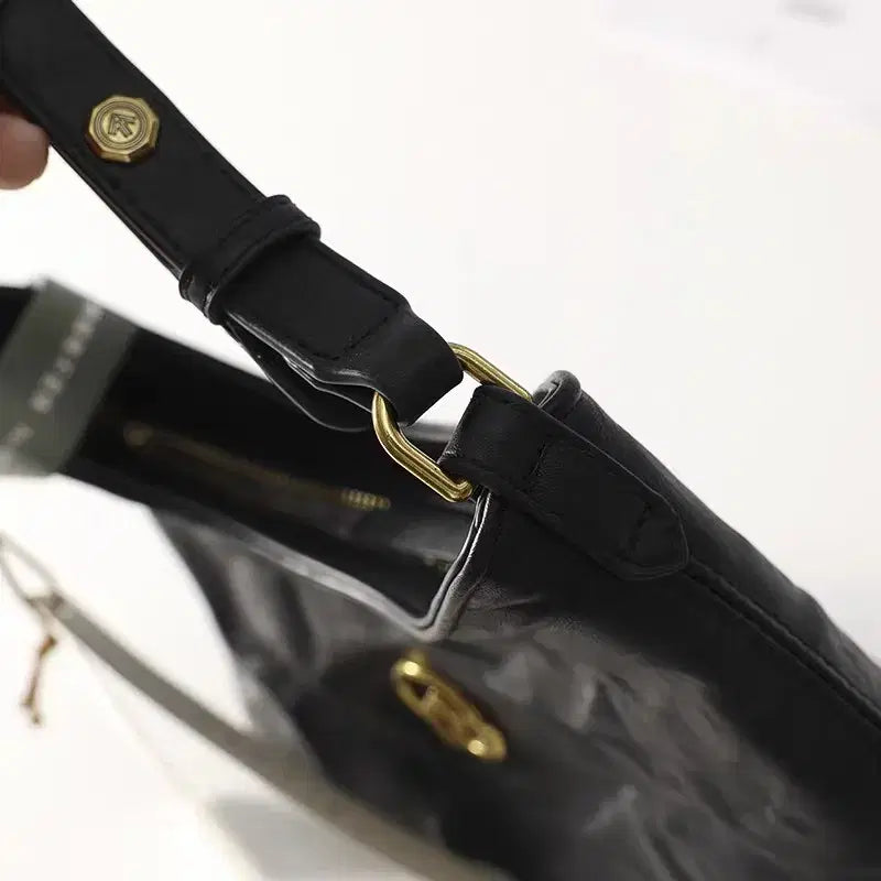 [BUNJANG] Grotto Shoulder Crossbag / 그로토 숄더 겸 크로스백