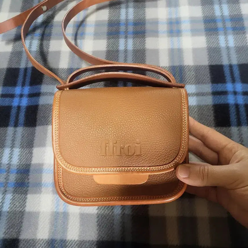 [SOLD OUT] ffroi 프루아 잘루시 미니 크로스백